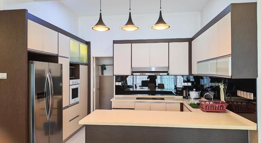 Borneo Coastal Residence @ Imago Mall - image 14
