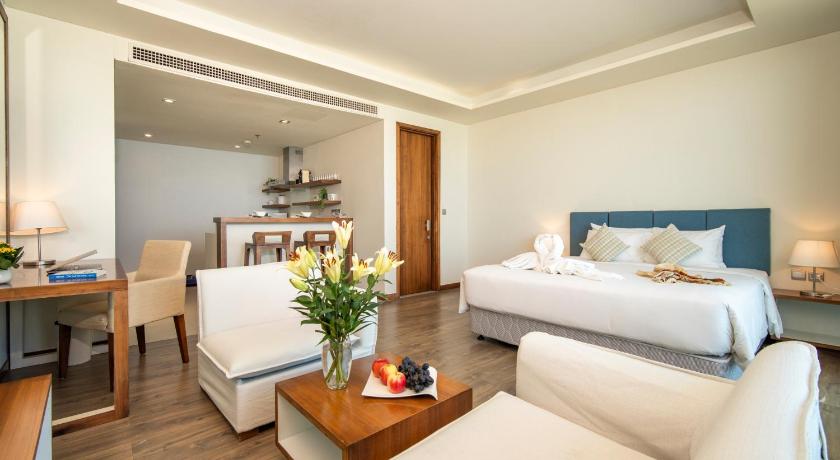 Image of One-Bedroom Apartment with Sea View 10