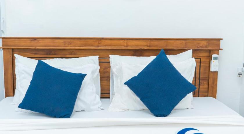 French Garden Regish Beachfront Hotel - image 25