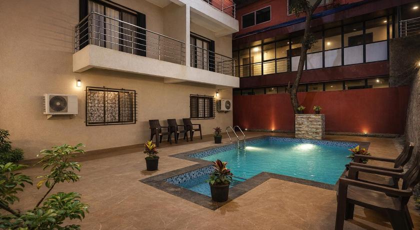 FabHotel Sharvi - image 14