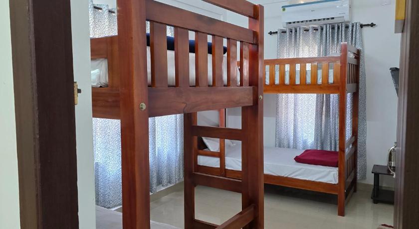 Brighton Hostel Stay - image 33
