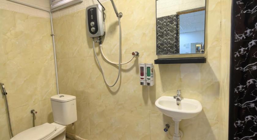 Tang Hotel - image 6