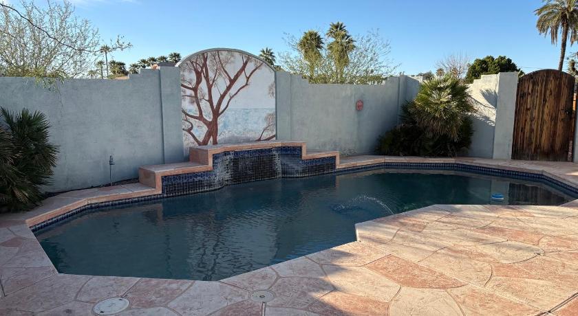 피닉스 (AZ) DIAMOND STUDIO SUITE Full kitchen SWIMMING POOL private gated yard Arts Roosevelt row ASU convention 숙소 수영장