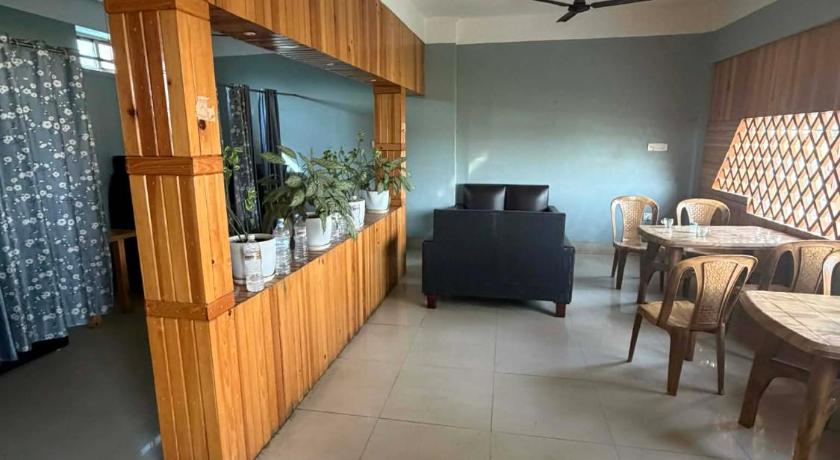 Hotel Moonlight and Lodge in Birtamode — photo 3