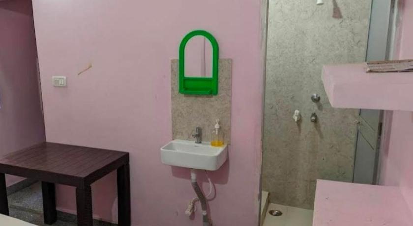 Sri Hotel Ganga - image 20