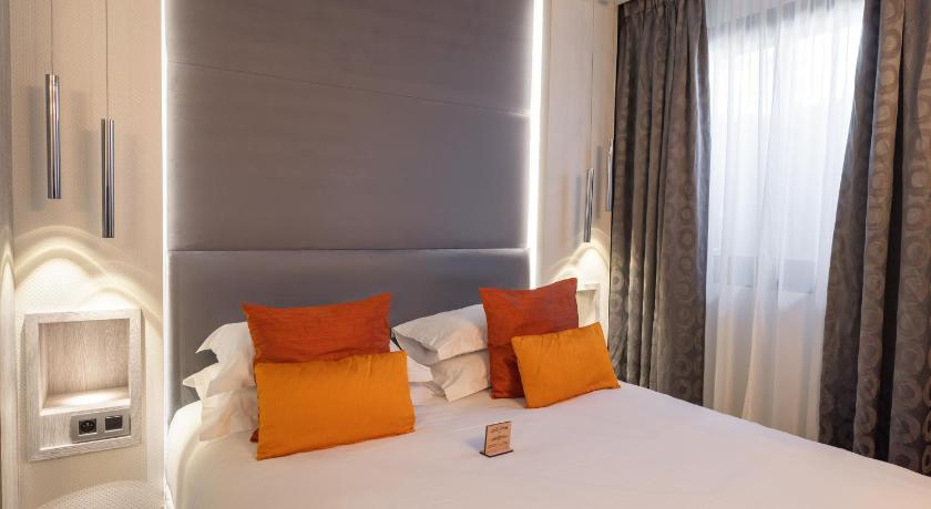 Image of Classic Double or Twin Room 6