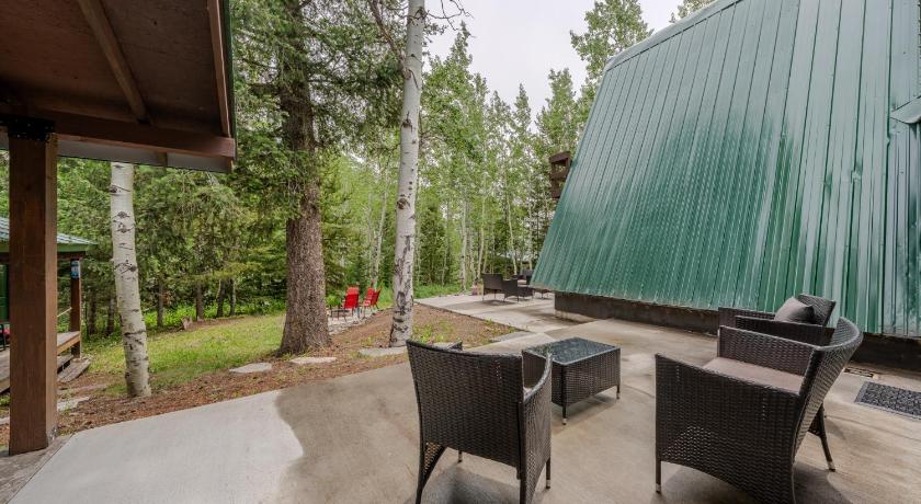 아일랜드 파크 (ID) Lazy Moose Lodge Large Family Cabin Near Yellowstone in Island Park 4성급 숙소 레스토랑