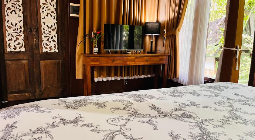 Image of Suite with River View 5