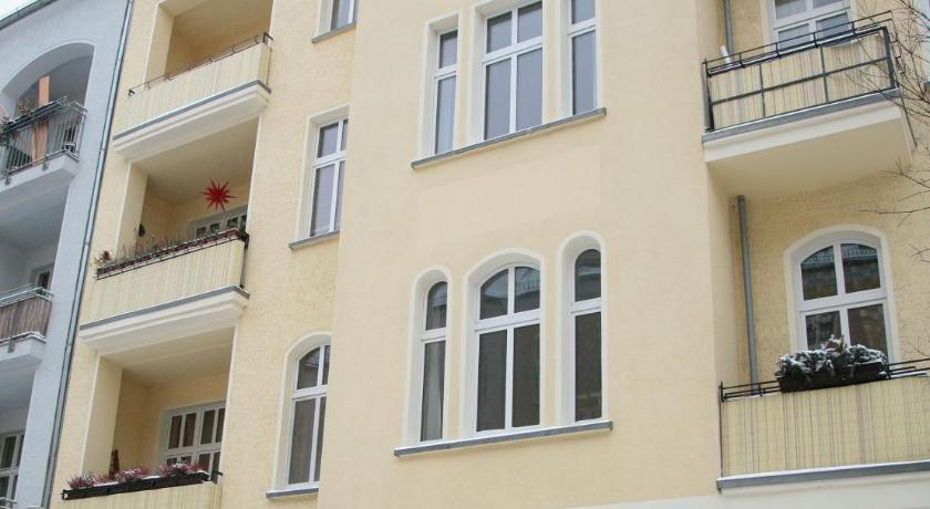 Hotel-Pension Adamshof — Hotel in Berlin