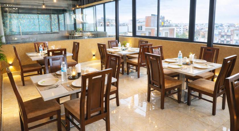 Prowell Hotel Apex Kondapur – Kondapur, 