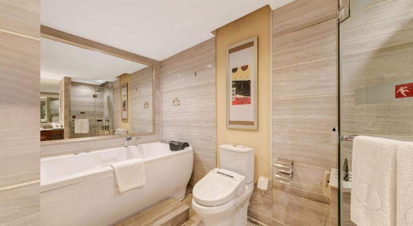 Image of Deluxe Suite 2
