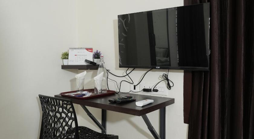 NIRA Residency - image 12