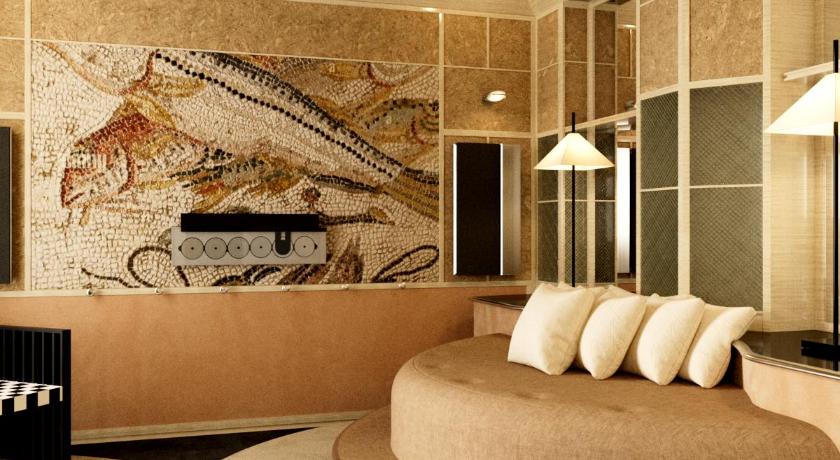 Hotel Luxia