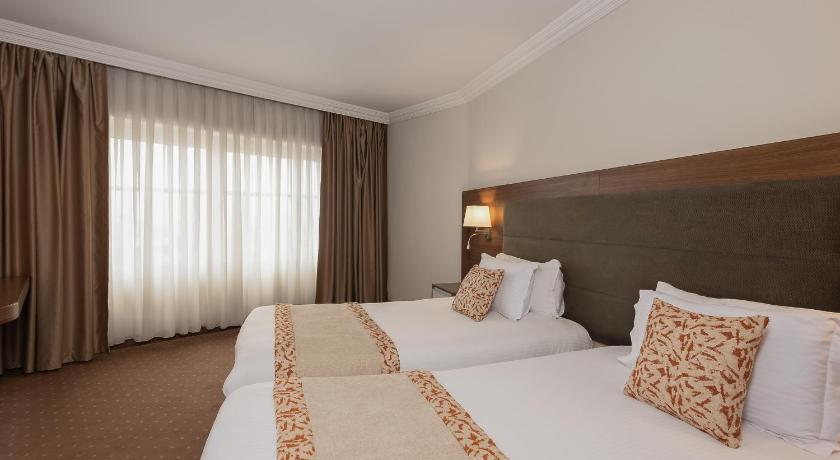 Image de Chambre Duplex Familiale avec Vue sur la Mosquée et Lit King Size (Mosque View Family Duplex Room with King Bed) 5