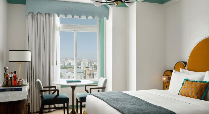 Image of 1 Bedroom King  Suite 0
