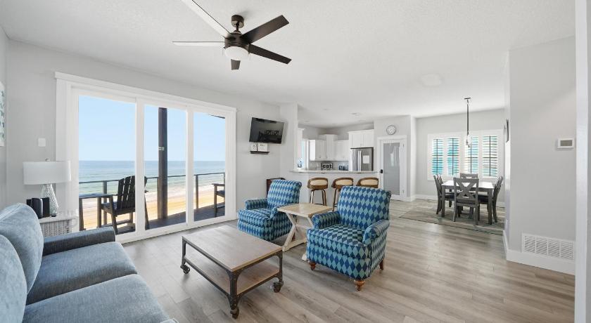 パーム・コースト Oceanfront Flagler Beach Luxury Home 4BR,4BA Balconies Private Beach Walkover 4つ星 宿泊施設 プール