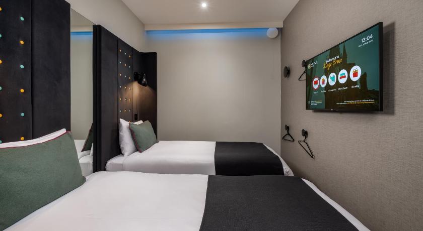 Immagine di Camera Doppia con Letti Singoli - Senza Finestra (Twin Room no window) 3