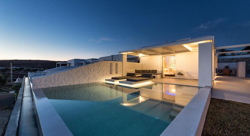 รูปของGrand Suite with Private Pool and Sea View 5