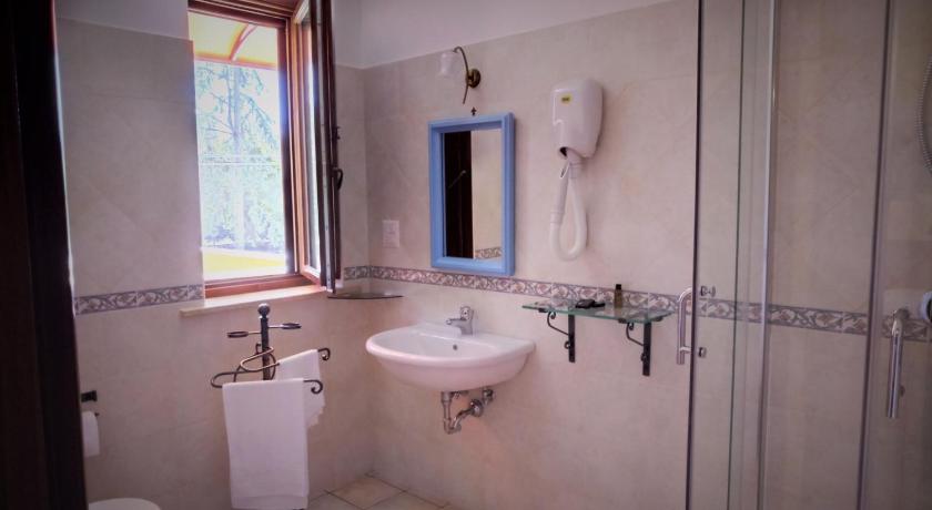 Albergo - Ristorante il Tino photo
