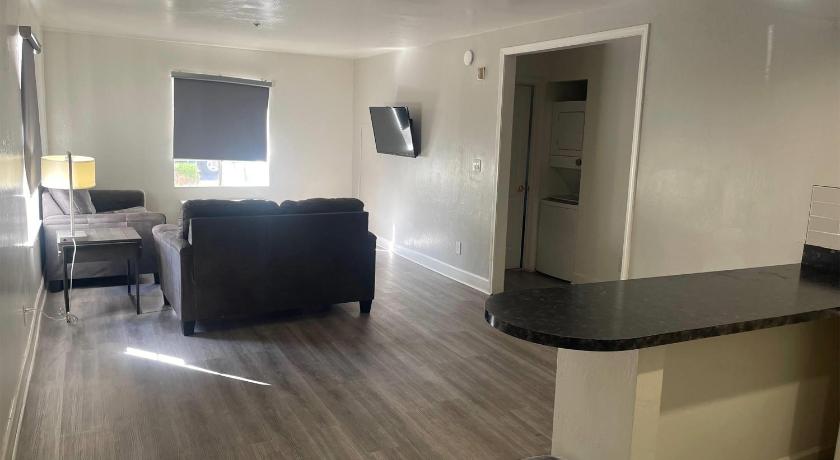 Zdjęcie: 2 Queen Beds, 2-Bedroom, Apartment Suite, Non-Smoking 4