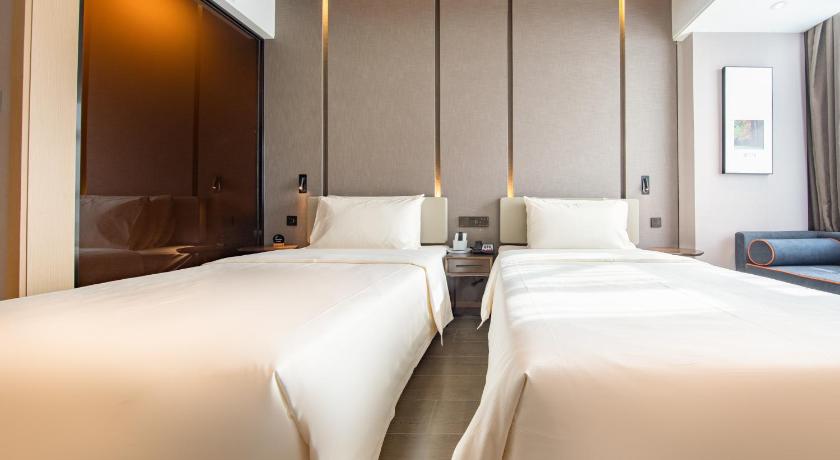 Atour Hotel Hefei Huaihe Road Pedestrian Street Mingguang Road Metro Station - image 32