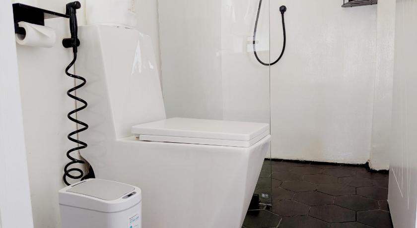 Image of King Room with Spa Bath 10