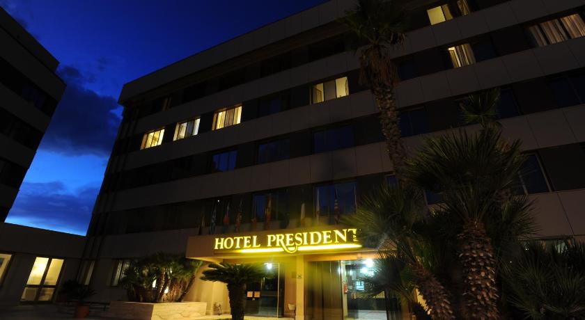 Hotel President