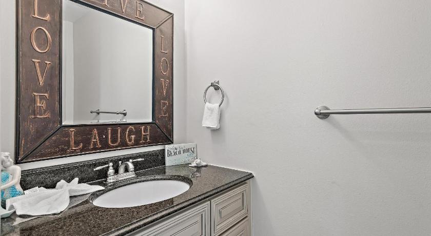 Image of Two-Bedroom Apartment 31