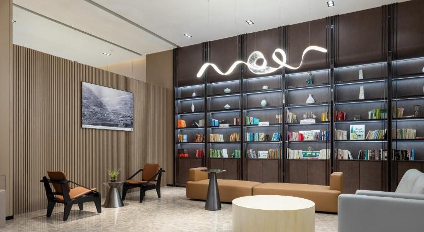 Atour Hotel Hefei Binhu Times Plaza – Chaohu, VA