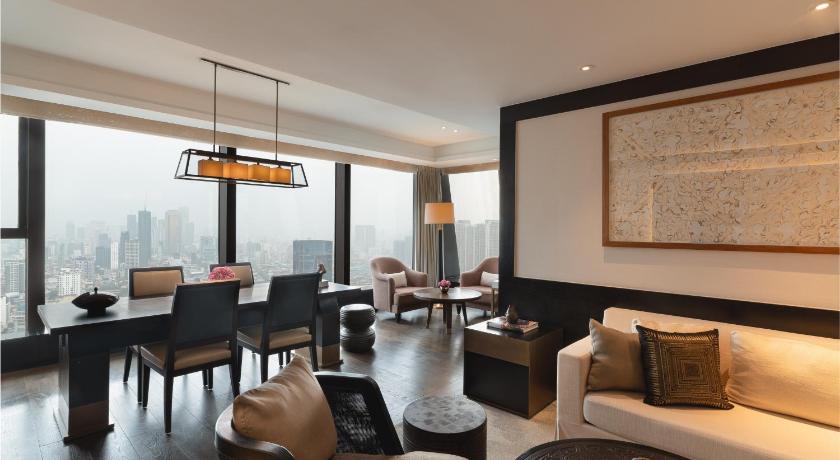Image of Phnom Penh Suite Family 4
