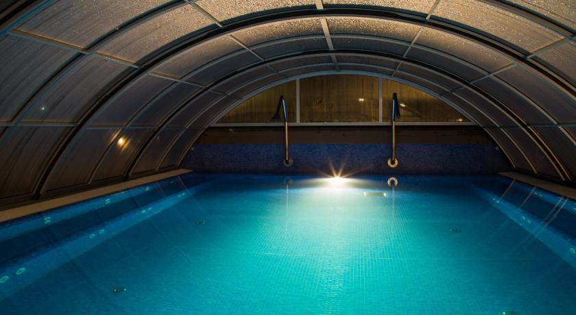 Luxury Apartment Hotel Siófok - image 8