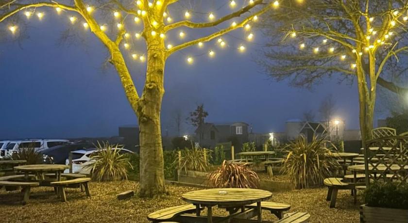 The White Horse Hotel – Worthing