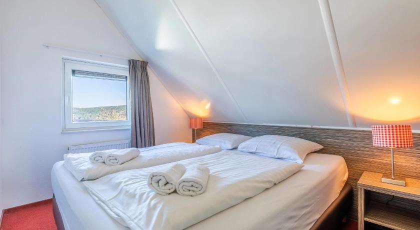 Image of Five-Bedroom Chalet 15