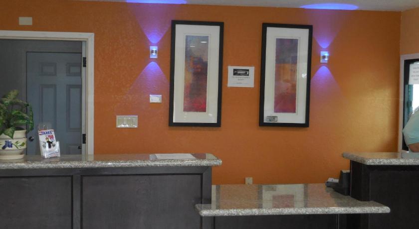 Best Economy Inn & Suites photo