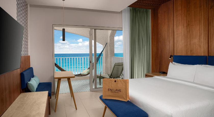 Image of ENCLAVE BEACHFRONT SUITE - 1 KG 2 MURPHY BDS 4