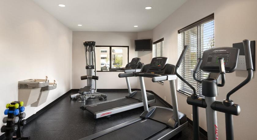 Country Inn & Suites by Radisson, Charlottesville-UVA, VA photo