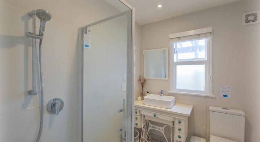 Image of Twin Room with Garden View 2