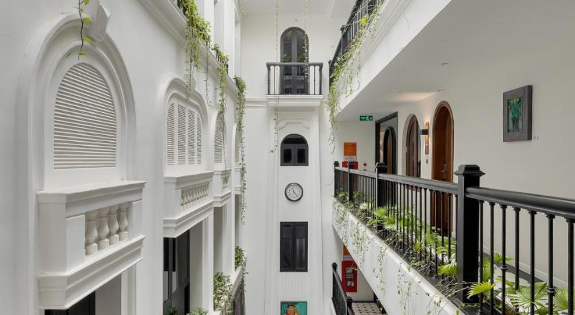 Paul Chabot Hotel - image 11