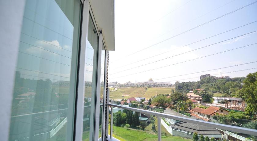 Image of 1 Bedroom Premier 11