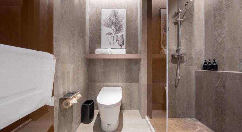Atour Hotel Qingdao May Fourth Square Hisense Plaza - image 40
