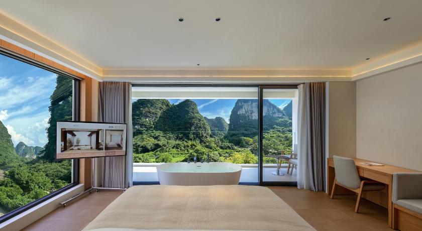 양숴 / 양삭 Yangshuo Xishan Resort 호텔 전망