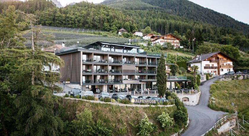 Hotel Alpenrose