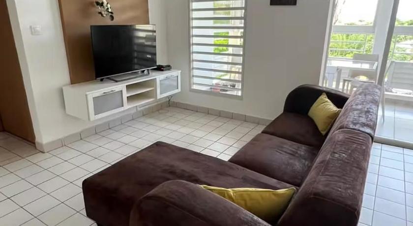 Photo de Appartement tout confort et idéalement situé - Réservation à prix Agoda