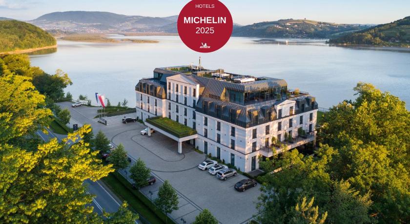 Heron Live Hotel Marina & SPA