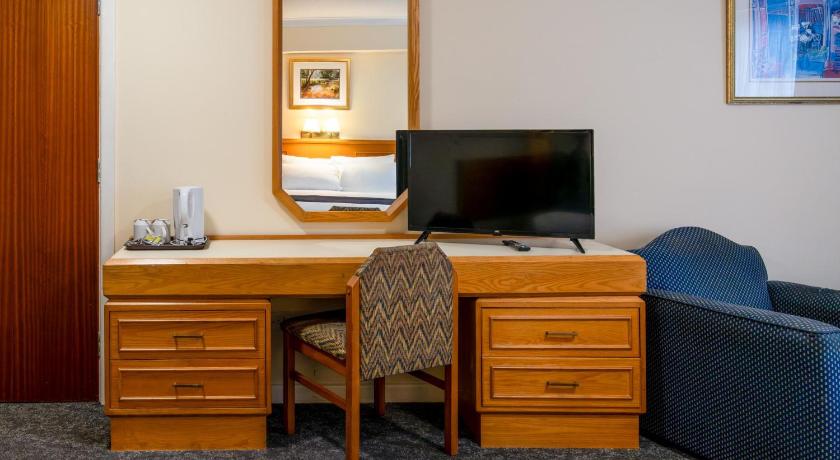 Image of Family Room 13