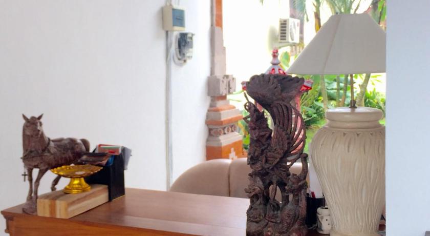 Taman Ratih Guest House photo