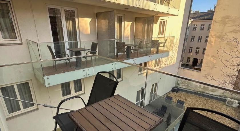 Image of Deluxe Room with Balcony 1