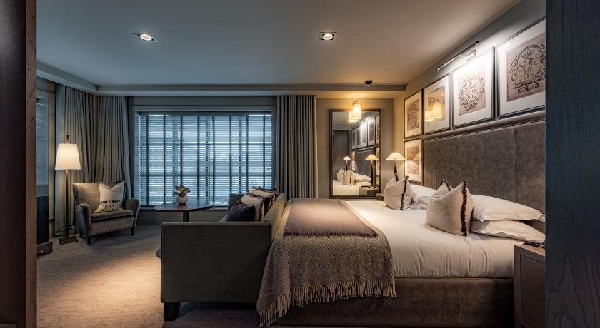 Image of Executive Suite 0