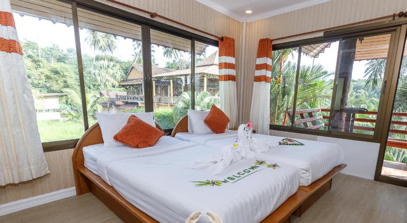Image of Superior Twin Room 14