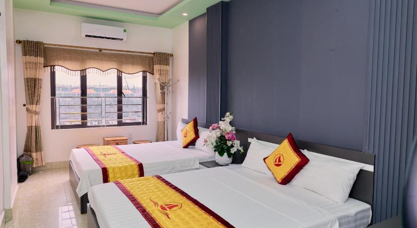 Image of Deluxe Double or Twin Room with City View 0